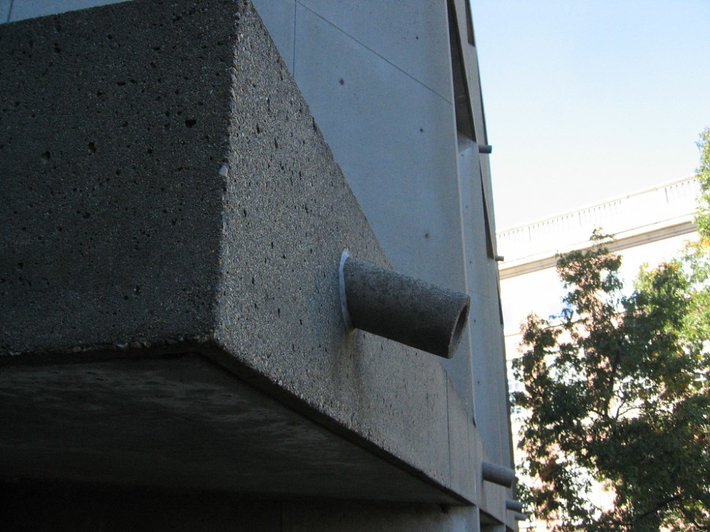 AD Classics: Carpenter Center for the Visual Arts / Le Corbusier