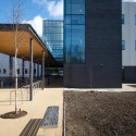 New Stobhill Hospital / Reiach And Hall Architects New Stobhill Hospital / Reiach And Hall Architects © Reiach And Hall Architects