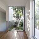 Non Visible House / Paritzki Liani Architects Non Visible House / Paritzki Liani Architects © Amit Geron