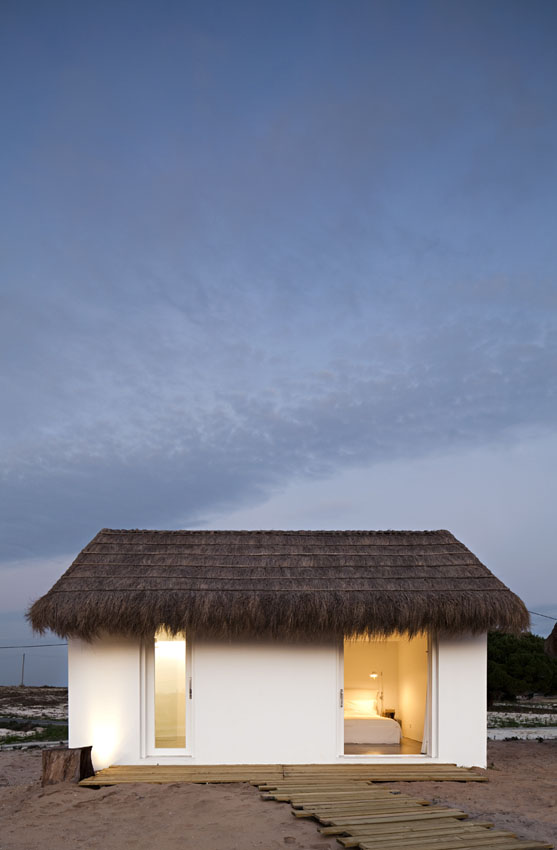 Casa na Areia / Aires Mateus