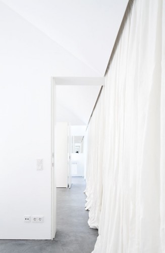 Casa na Areia / Aires Mateus