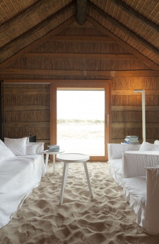 Casa na Areia / Aires Mateus
