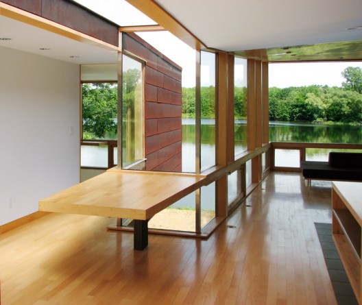 Koby Cottage / Garrison Architects