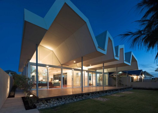 Florida Beach House / Iredale Pedersen Hook Architects