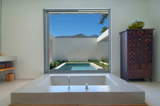 Maison / Van Der Merwe Miszewski Architects