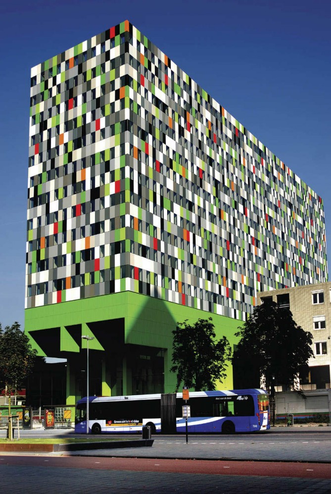 380 Student Units and Public Space Design / Architectenbureau Marlies Rohmer