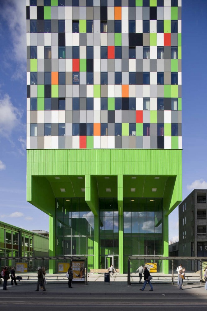 380 Student Units and Public Space Design / Architectenbureau Marlies Rohmer