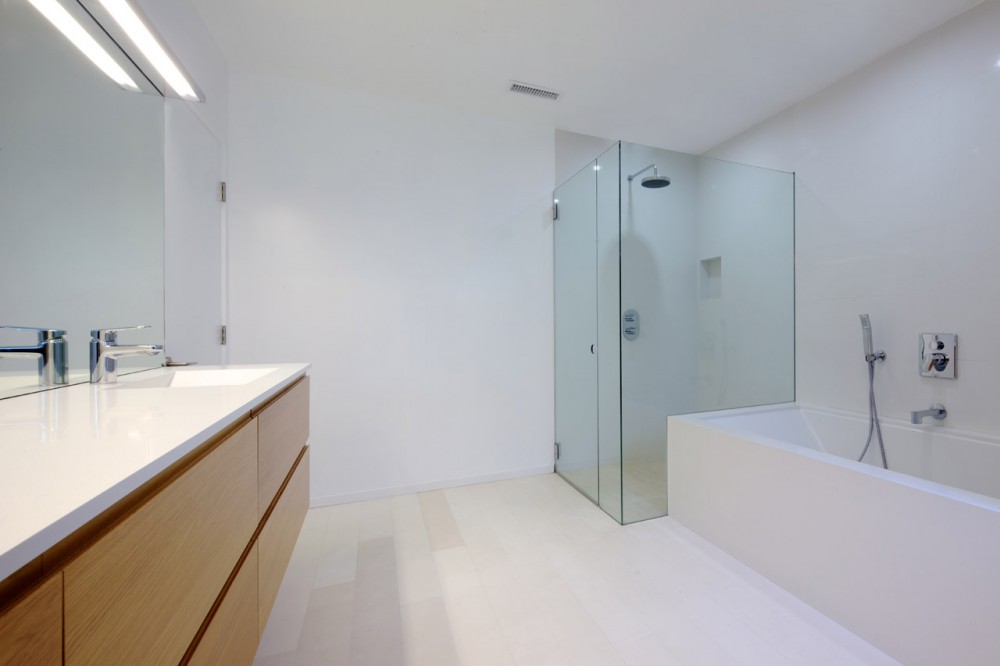 Hayvenhurst House / Dan Brunn Architecture