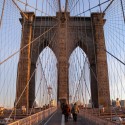 AD Classics: The Brooklyn Bridge / John Roebling AD Classics: The Brooklyn Bridge / John Roebling Looking southeast along centerline