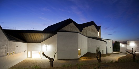 Municipal Theater Of Zafra / Enrique Krahe