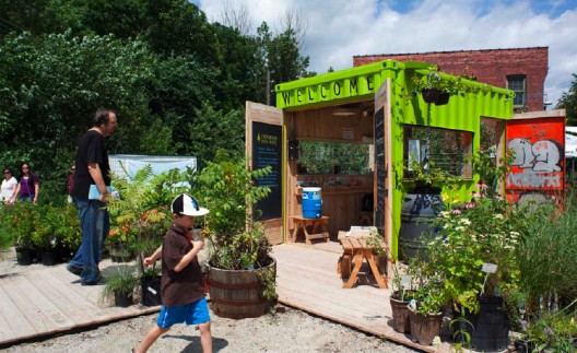 Welcome Hut at the Evergreen’s Brick Works / Levitt Goodman Architects