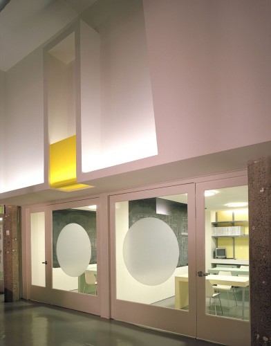 ANGRY MONKEY OFFICES / Jensen Architects/Jensen & Macy Architects