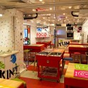 Jamie Oliver Food Truck / Rockwell Group Jamie Oliver Food Truck / Rockwell Group Courtesy of Rockwell Group
