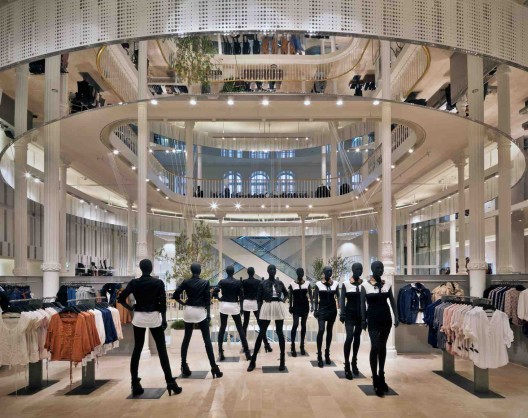 Zara Rome / Duccio Grassi Architects