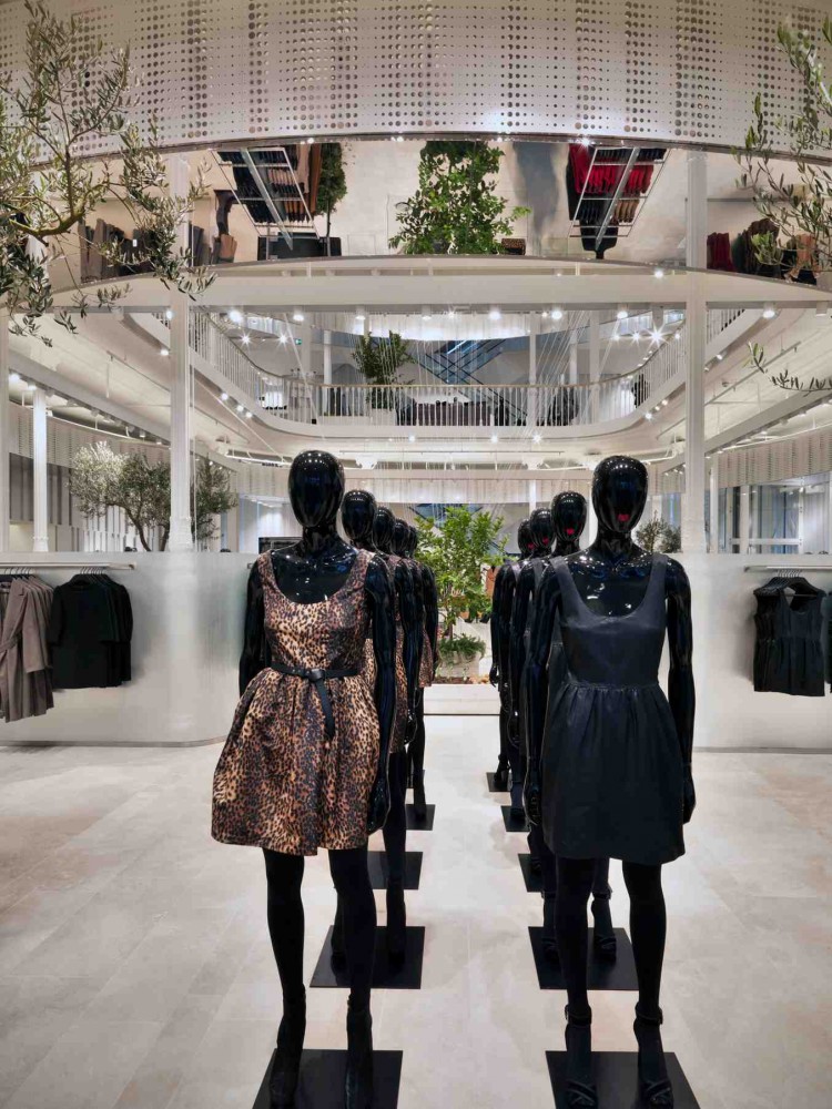 Zara Rome / Duccio Grassi Architects
