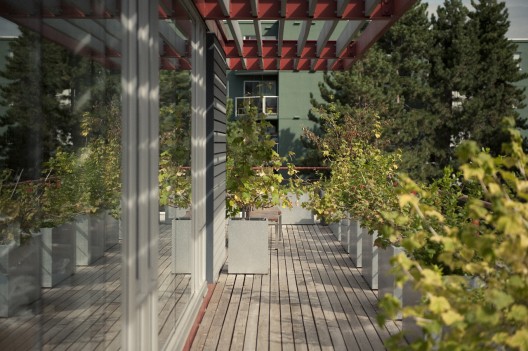 HCMA VANCOUVER OFFICES / HCMA