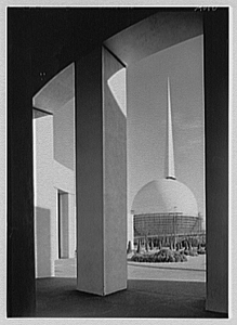 Designing Tomorrow: America’s World’s Fairs of the 1930s
