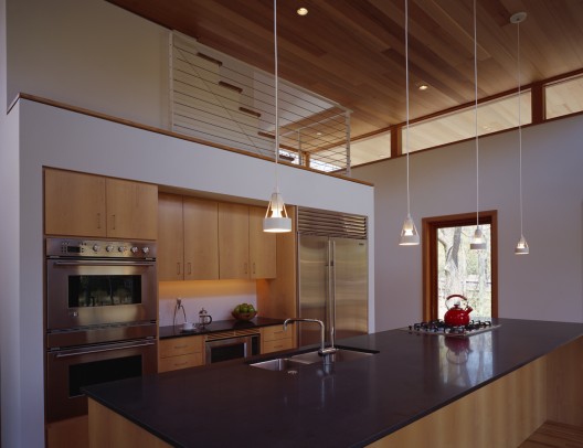 Glade House / Frederick Phillips and Associates
