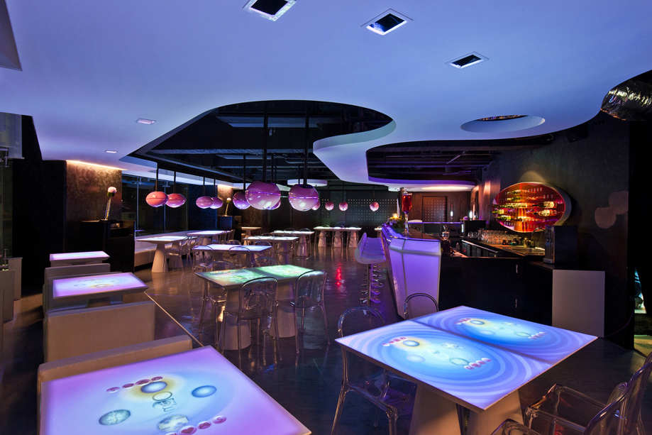 MOJO iCuisine Interactive Restaurant / Moxie Design