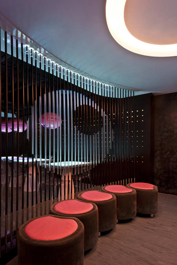 MOJO iCuisine Interactive Restaurant / Moxie Design