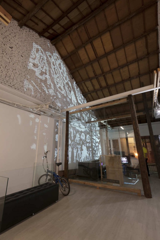 XMS Media Gallery / Moxie Design