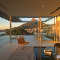 First Crescent / SAOTA First Crescent / SAOTA © Wieland Gleich & Karl Beath