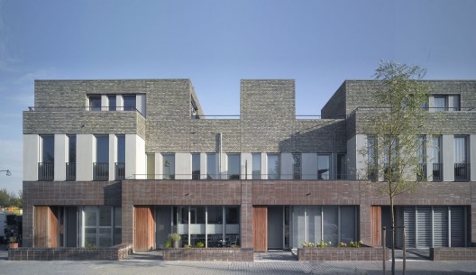 Housing Project In Leiden / SNITKER/BORST/ARCHITECTEN/