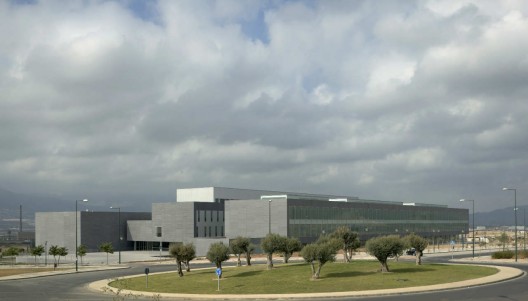 Faculty Building From Málaga University / Luis Machuca & Associates