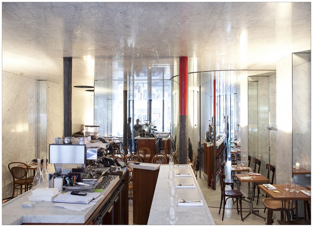 Le Dauphin / Rem Koolhaas and Clement Blanchet