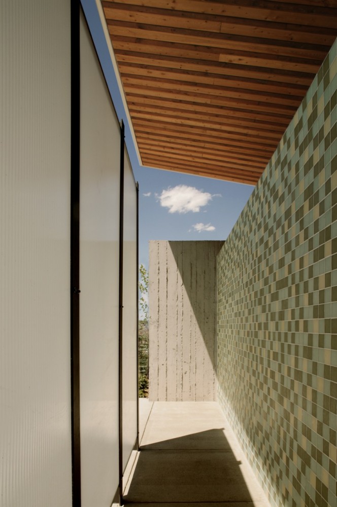 Stapleton Pool House #2 / Semple Brown Design