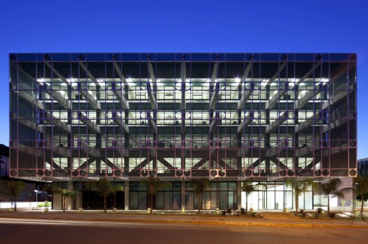 New Headquarters Of CONFEA / PPMS Arquitetos Associados
