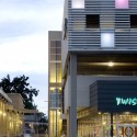 Lowenstein Cultural Center / Semple Brown Design Lowenstein Cultural Center / Semple Brown Design © Ron Pollard