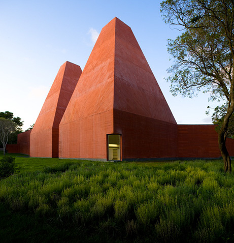 Museu Paula Rego, Casa das Histórias, Cascais, Portugal by Eduardo Souto de Moura © FG + SG Fernando Guerra Museu Paula Rego, Casa das Histórias, Cascais, Portugal by Eduardo Souto de Moura © FG + SG Fernando Guerra