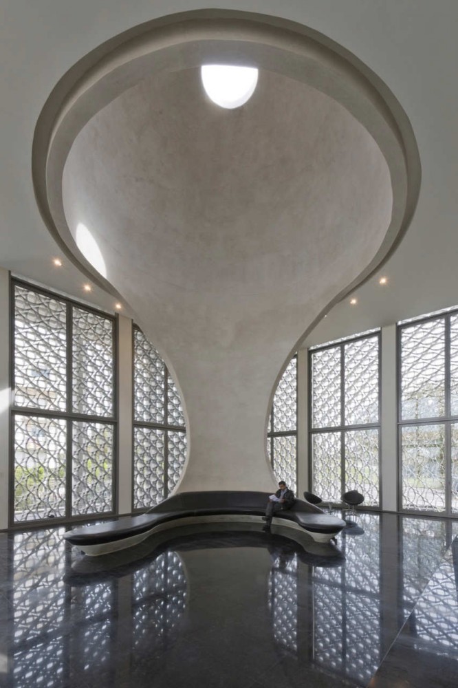 BMCE Headquarters / Foster + Partners