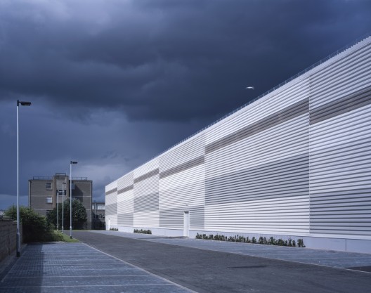Aberdeen Sports Village / Reiach And Hall Architects