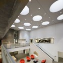 Yale Art + Architecture Building / Gwathmey Siegel & Associates Architects Yale Art + Architecture Building / Gwathmey Siegel & Associates Architects © Peter Aaron/Esto