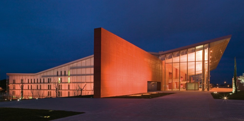 Cultural Center Miguel Delibes / Ricardo Bofill