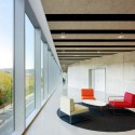 Faculty of Business Studies Of Mondragon University / Hoz Fontan Arquitectos