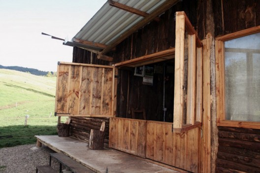 Barn House / Oficina Informal