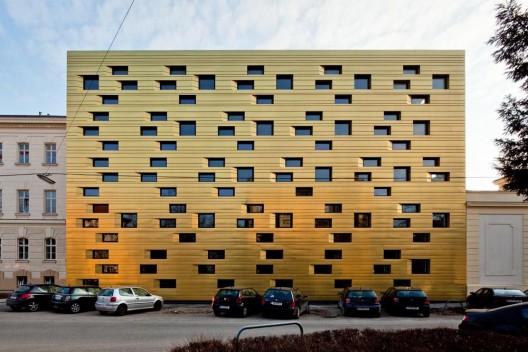Courthouse And Public Square / Christian Kronaus + Erhard An-He Kinzelbach
