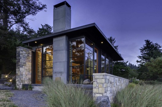 North Bay Residence / Prentiss Architects