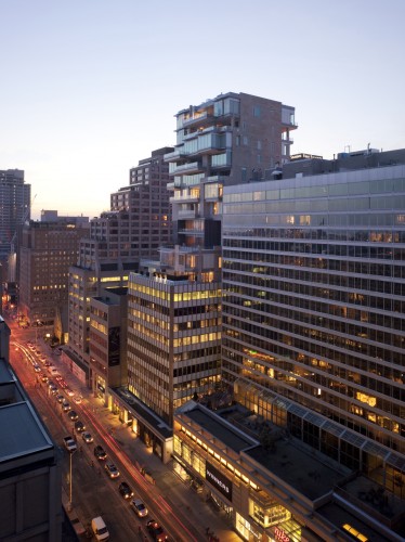 130 Bloor Street West / Quadrangle Architects Limited