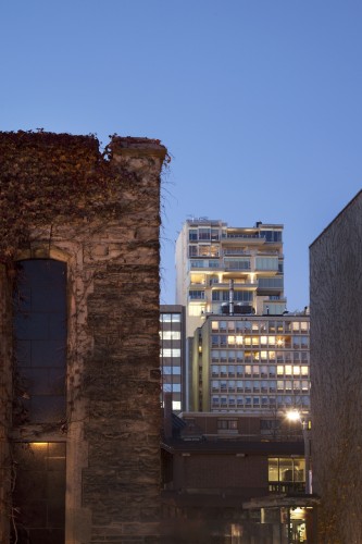 130 Bloor Street West / Quadrangle Architects Limited