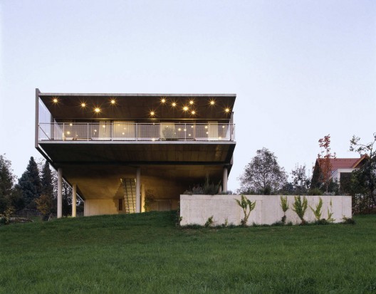 Schmuck House / Gangoly & Kristiner Architekten