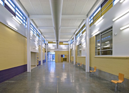 Stoutland School / Drake | Wells Architecture