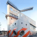 Helicopter Building / Stephane Maupin, Nicolas Hugon © Cécile Septet