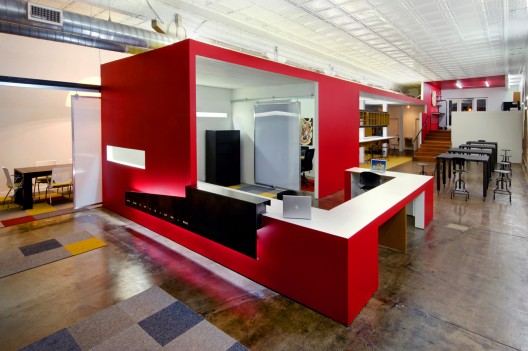 Andy’s Frozen Custard Home Office / Dake | Wells Architecture