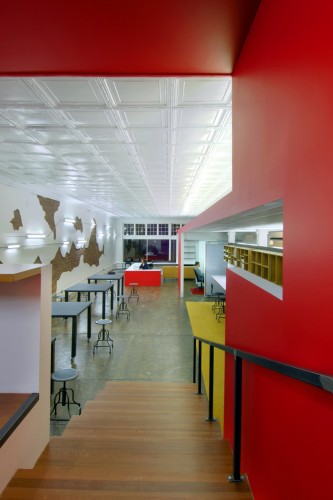 Andy’s Frozen Custard Home Office / Dake | Wells Architecture
