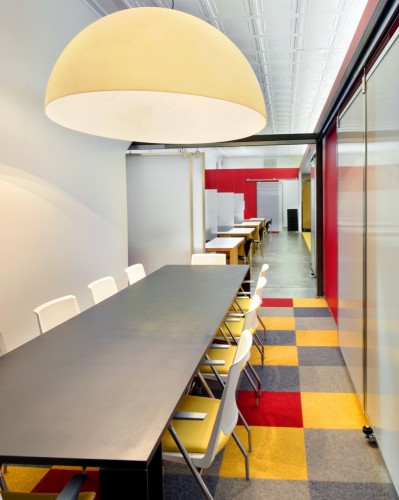 Andy’s Frozen Custard Home Office / Dake | Wells Architecture