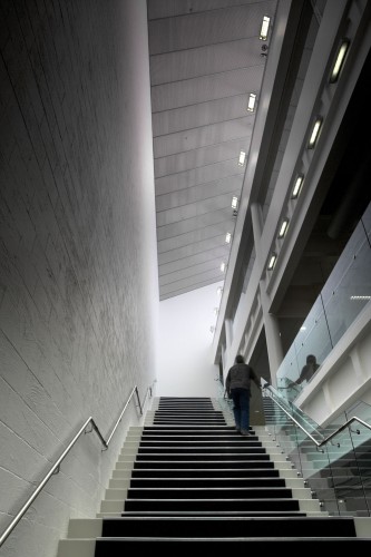 Waitakere Library And UNITEC Facilities / Architectus, Athfield Architects